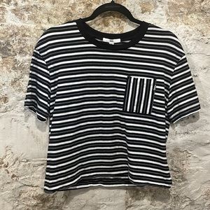 vans womens cropped tee